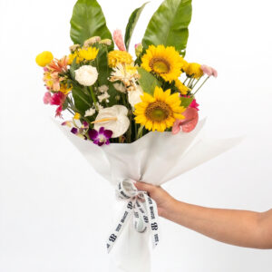 Bold tropical flower arrangements | Bali-inspired bouquets | Vibrant exotic flowers Bali | Statement bouquets | Tropical floral design | Colorful flower arrangements | Unique bouquets Bali | Standout floral gifts