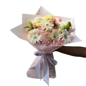 Aurelie Bloom Bouquet